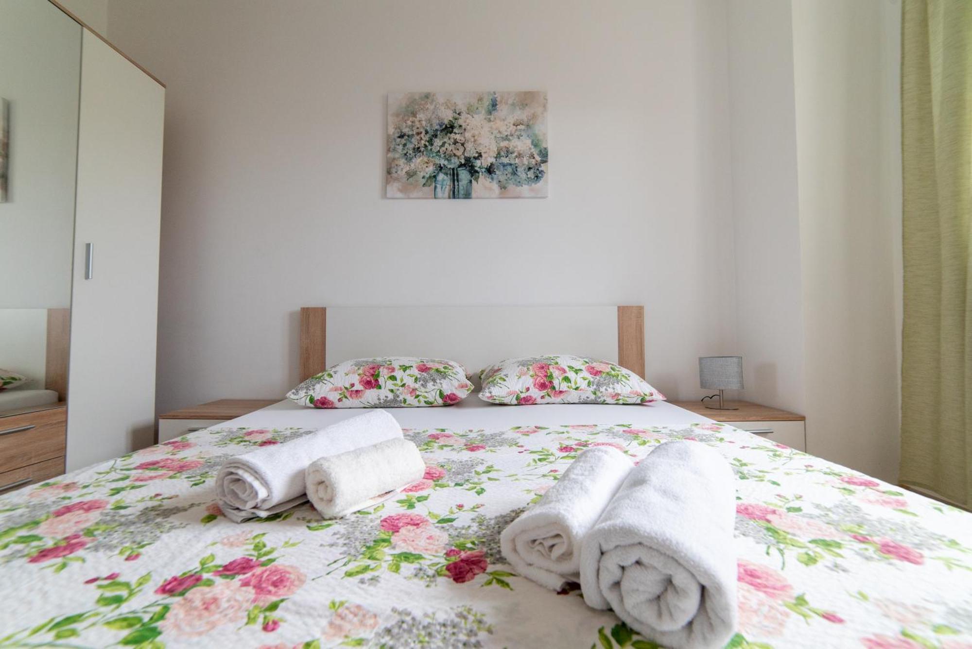 Apartmán Mario Vir Exteriér fotografie