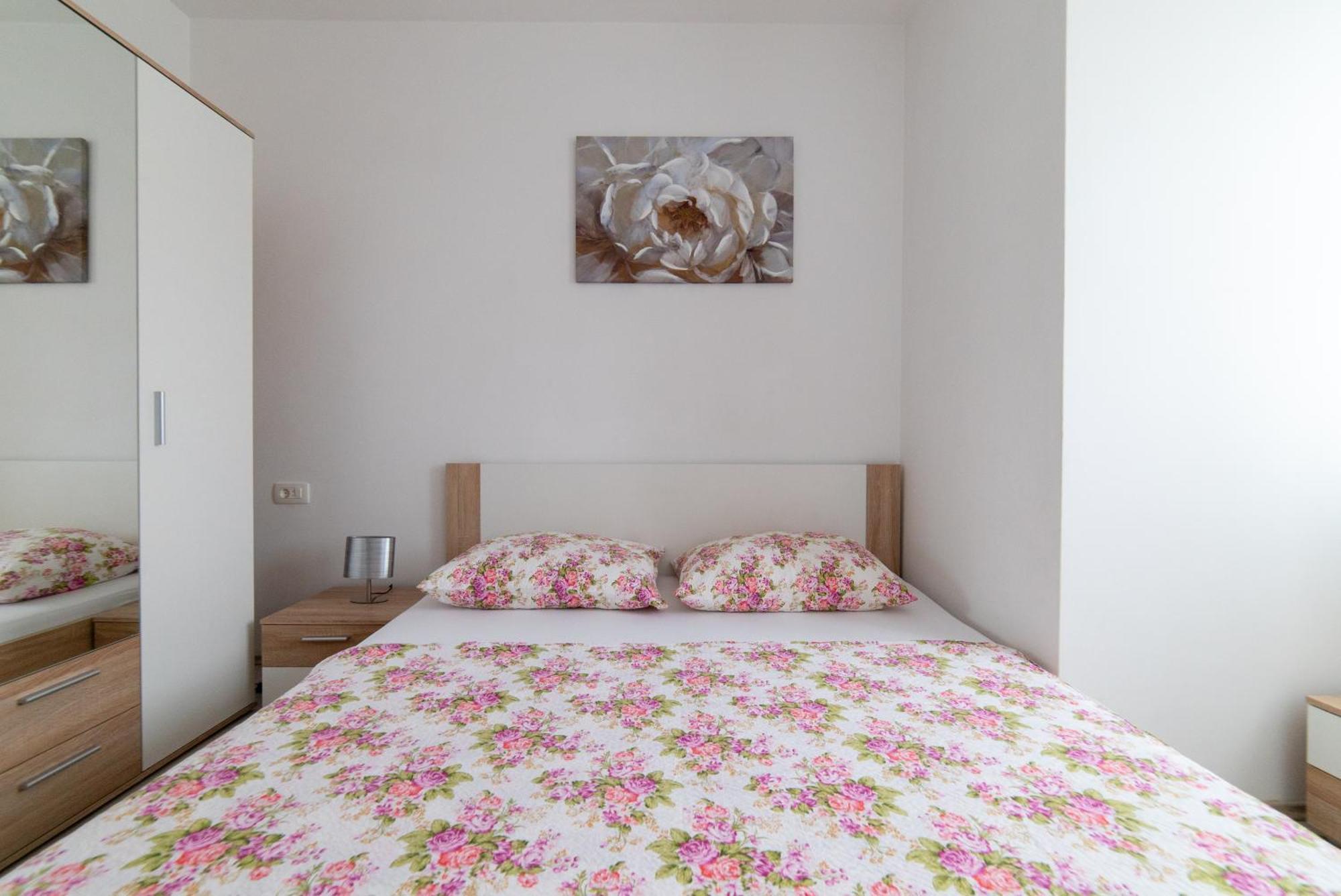 Apartmán Mario Vir Exteriér fotografie