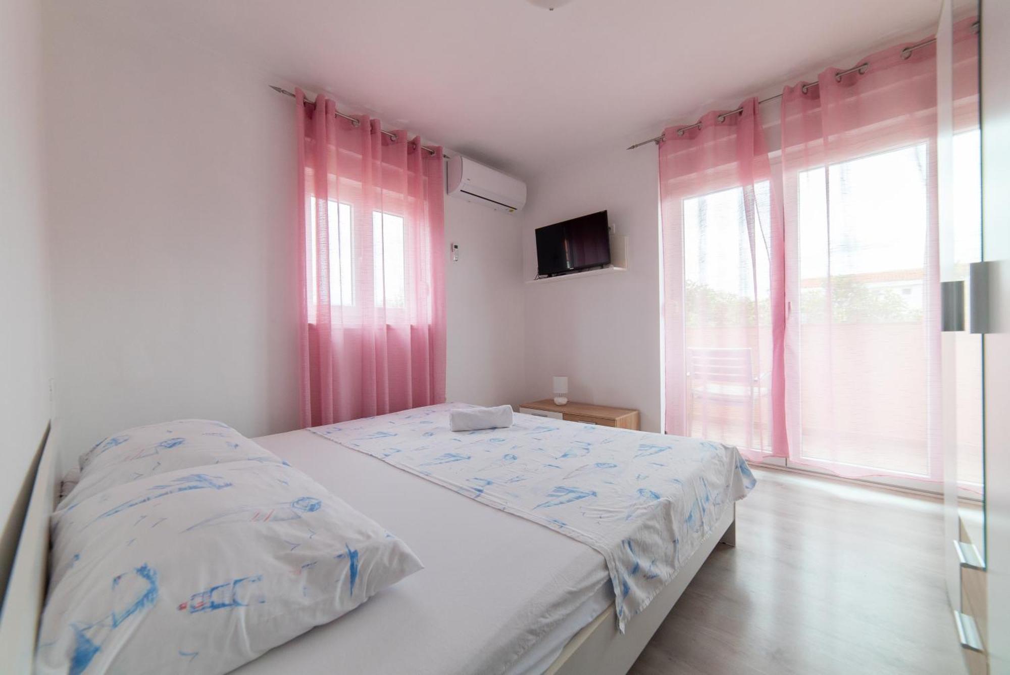 Apartmán Mario Vir Exteriér fotografie
